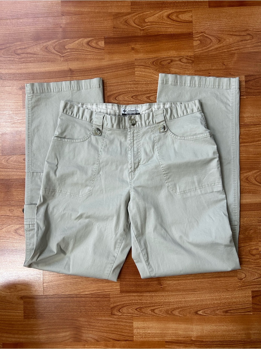 Columbia khaki pants